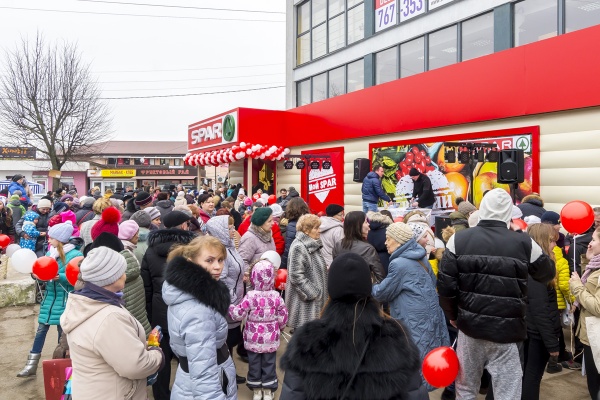 "SPAR" в Светлом на Горького, 13 В "SPAR" в Светлом на Горького, 13 В