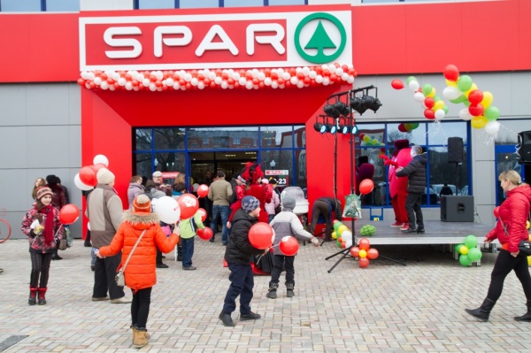 В преддверии 8 марта в Черняховске открылся Супермаркет SPAR